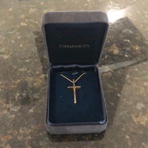 Tiffany&Co 18k gold cross necklace
